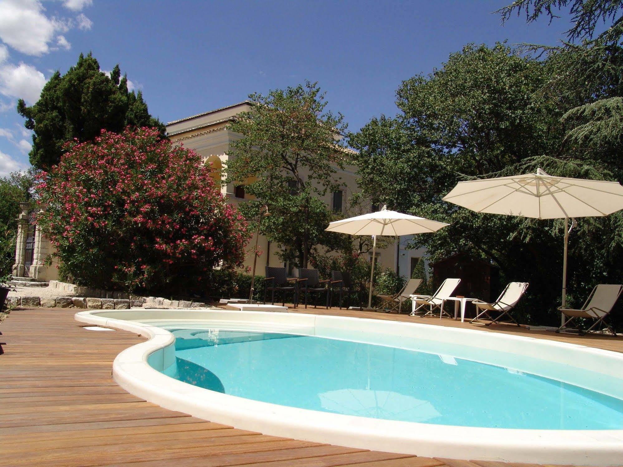 Villa Pardi Manoppello Exteriör bild